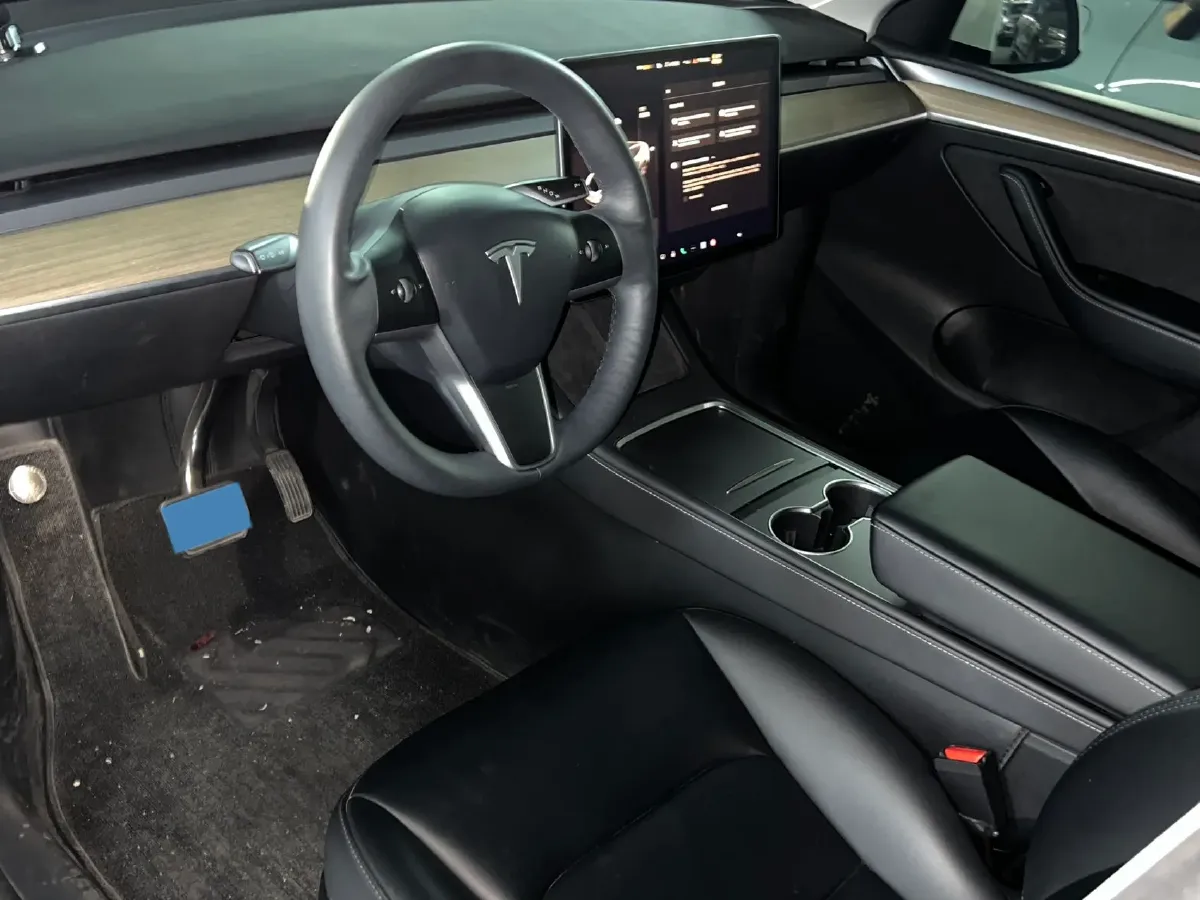 2022 Tesla Model Y BEV 60KWH,autocango,china used car exporter,china ev exporter,chinese used car exporter,chinese used ev exporter