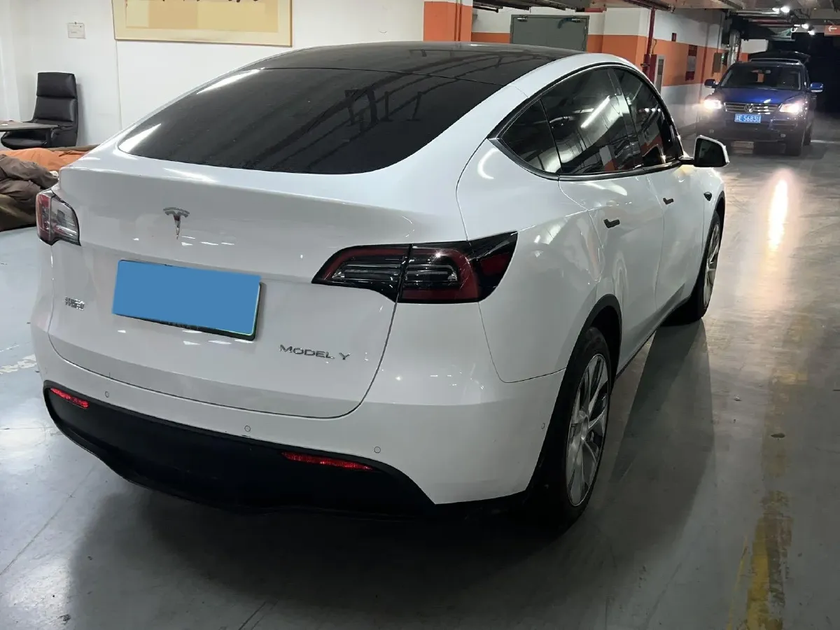 2022 Tesla Model Y BEV 60KWH,autocango,china used car exporter,china ev exporter,chinese used car exporter,chinese used ev exporter