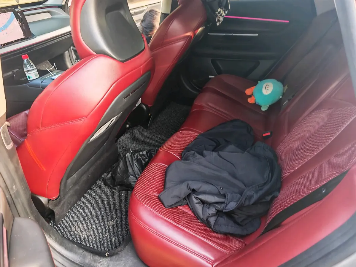 2022 Xpeng P7 BEV 83.1KWH,autocango,china used car exporter,china ev exporter,chinese used car exporter,chinese used ev exporter