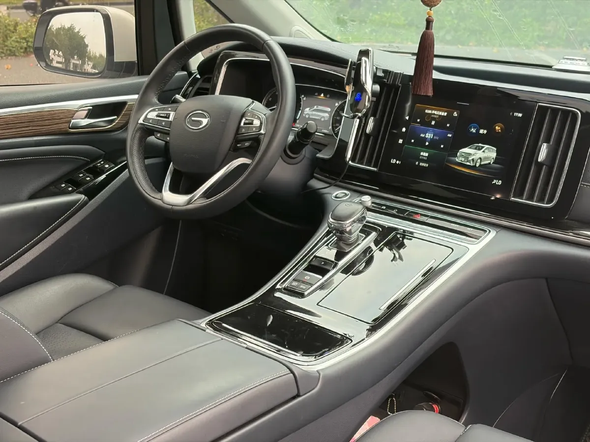 2021 GAC Trumpchi M8 2.0T 252HP L4 8AT,autocango,china used car exporter,china ev exporter,chinese used car exporter,chinese used ev exporter