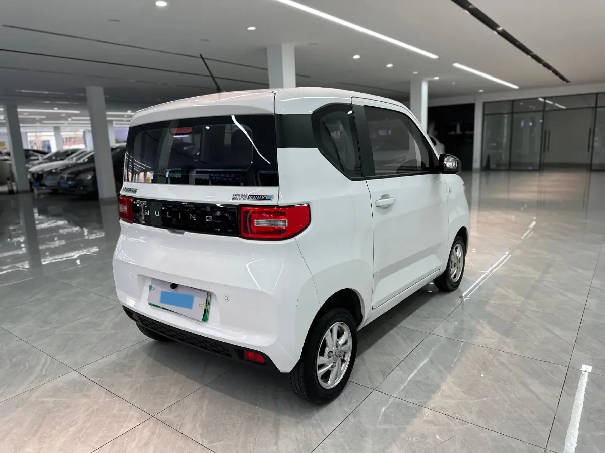 2021 WuLing HongGuang MINI EV BEV 9.3KWH,autocango,china used car exporter,china ev exporter,chinese used car exporter,chinese used ev exporter