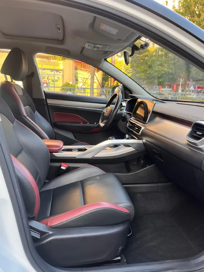 2021 Geely Coolray 1.4T 141HP L4 6DCT,autocango,china used car exporter,china ev exporter,chinese used car exporter,chinese used ev exporter