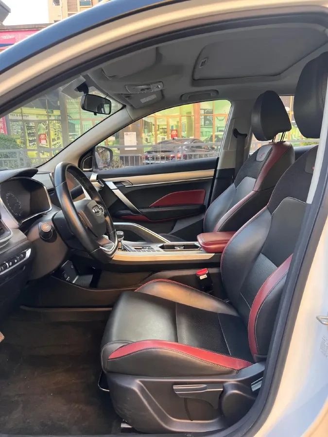 2021 Geely Coolray 1.4T 141HP L4 6DCT,autocango,china used car exporter,china ev exporter,chinese used car exporter,chinese used ev exporter