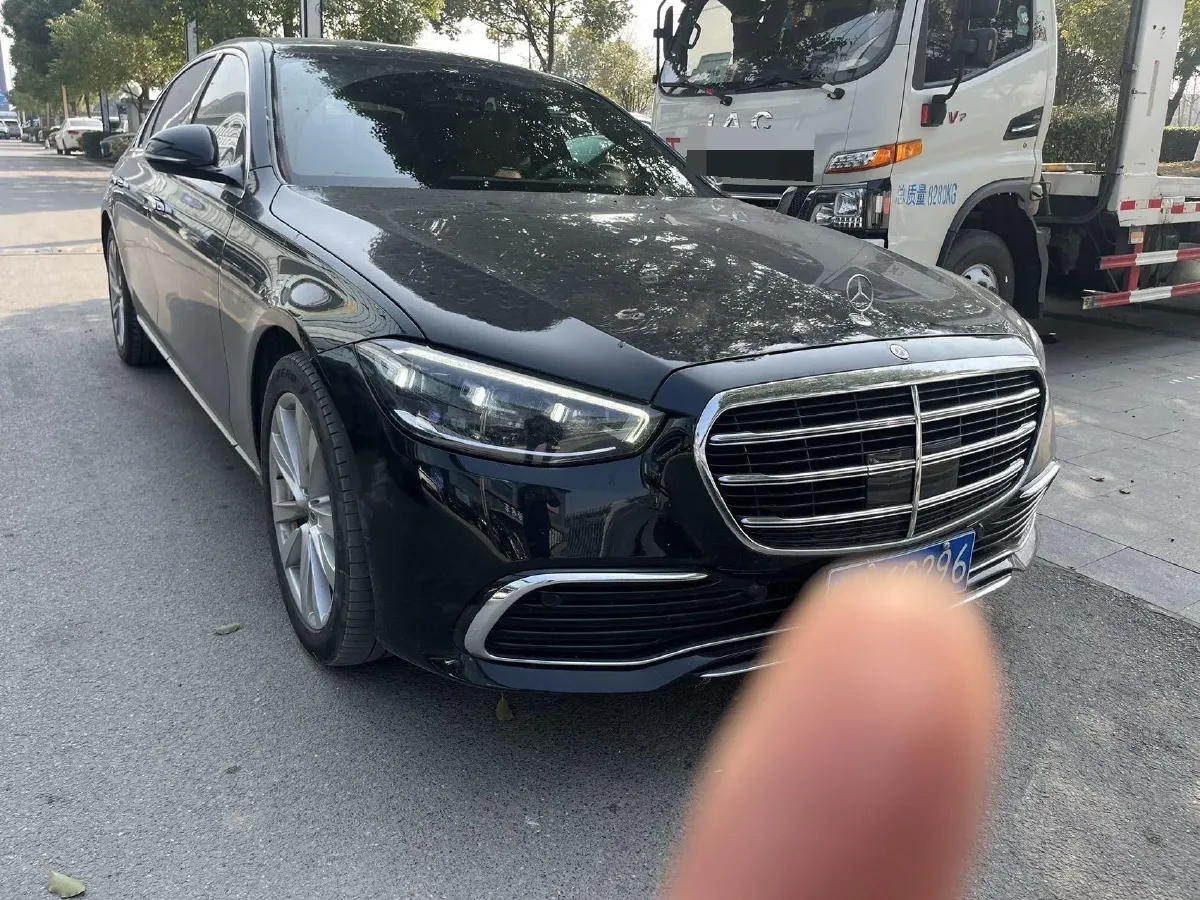 2023 Mercedes-Benz S Class 2.5T 313HP L6 9AT,autocango,china used car exporter,china ev exporter,chinese used car exporter,chinese used ev exporter