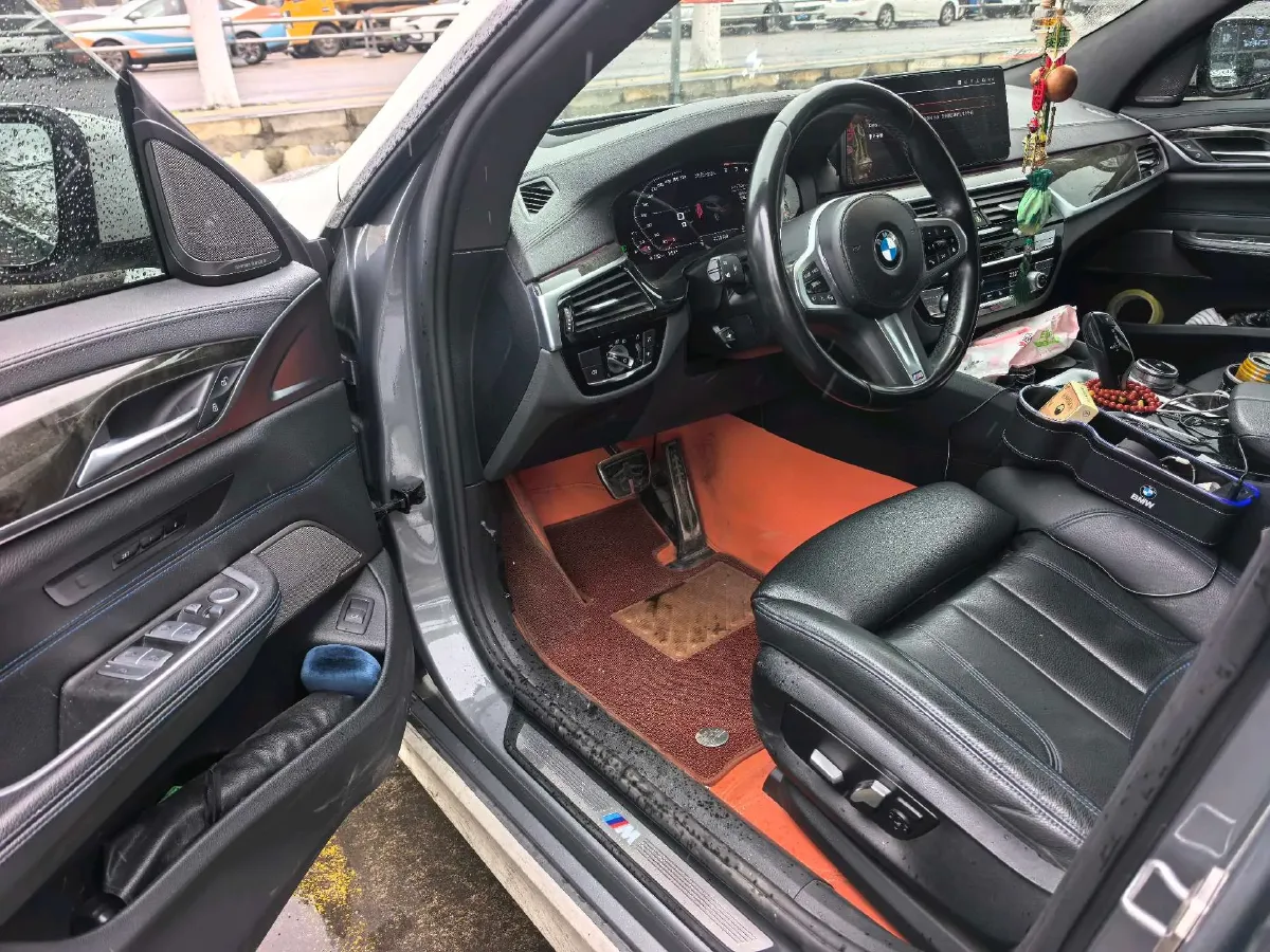 2022 BMW 6 Series GT 2.0T 245HP L4 8AT,autocango,china used car exporter,china ev exporter,chinese used car exporter,chinese used ev exporter