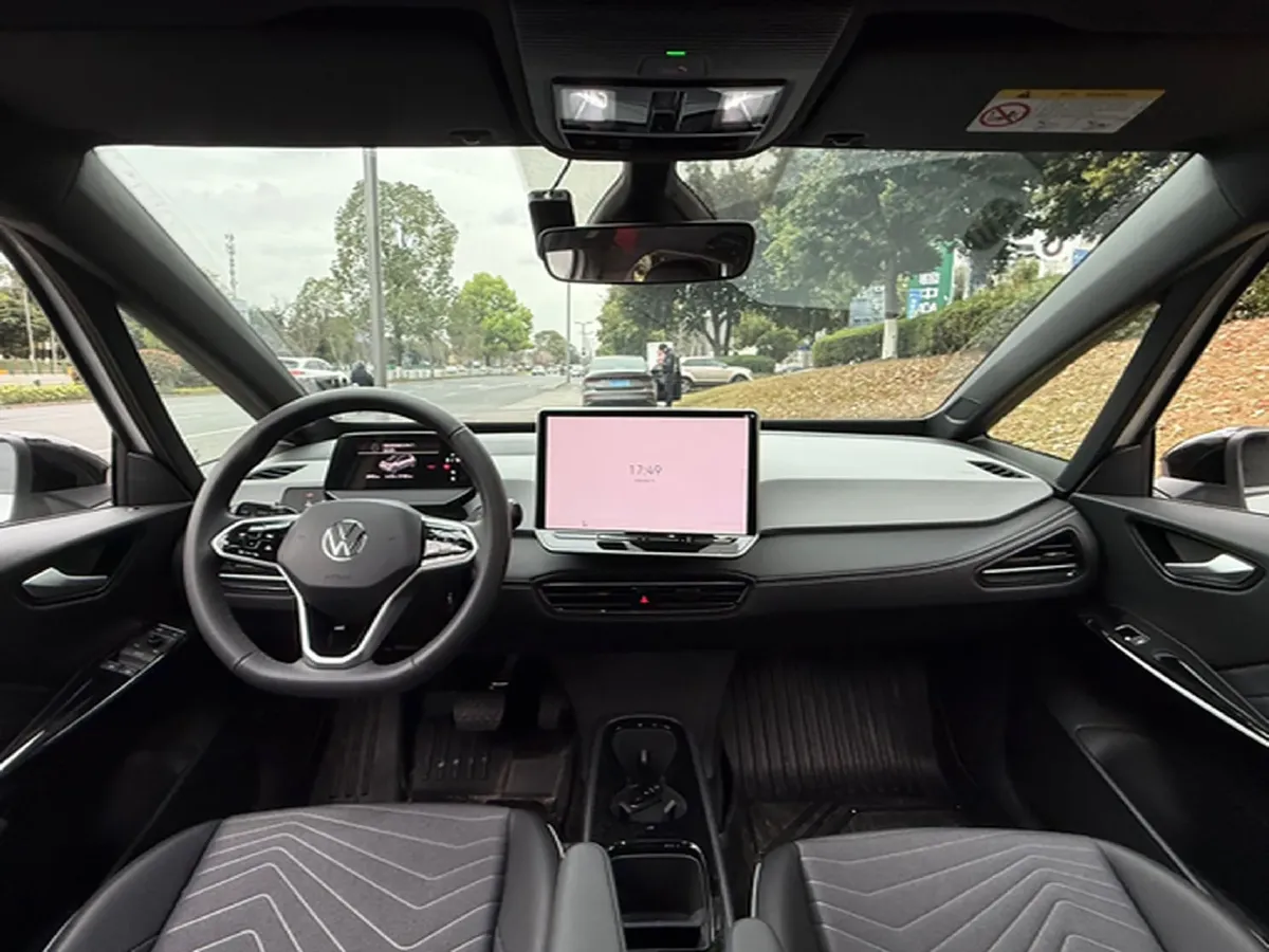 2025 Volkswagen ID.3 BEV 52.8KWH,autocango,china used car exporter,china ev exporter,chinese used car exporter,chinese used ev exporter