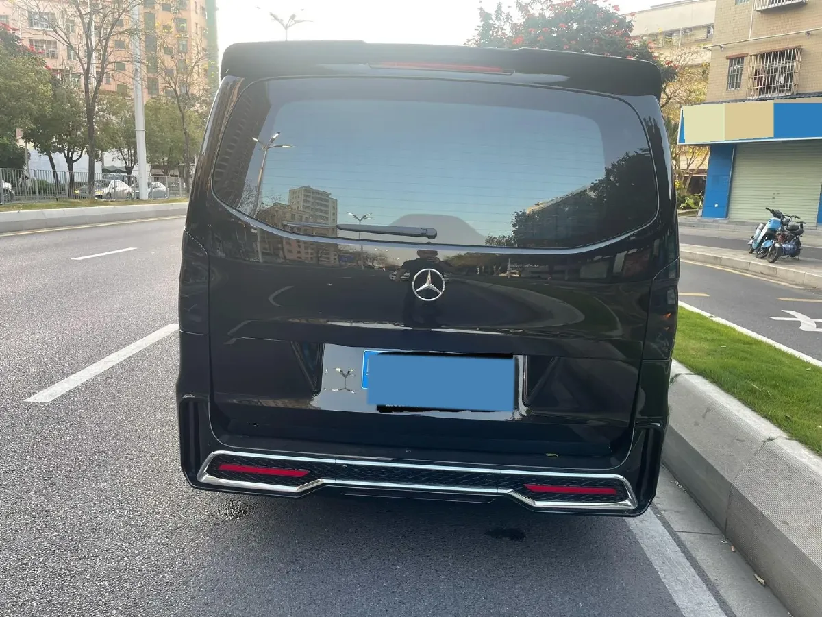 2024 Mercedes-Benz Vito 2.0T 231HP L4 9AT,autocango,china used car exporter,china ev exporter,chinese used car exporter,chinese used ev exporter