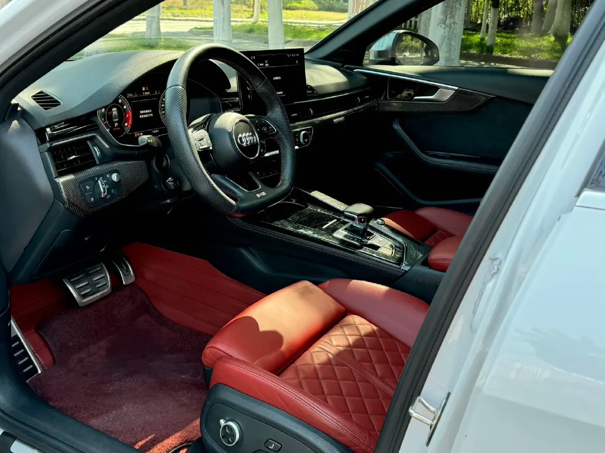 2020 Audi S4 3.0T 354HP V6 8AT,autocango,china used car exporter,china ev exporter,chinese used car exporter,chinese used ev exporter