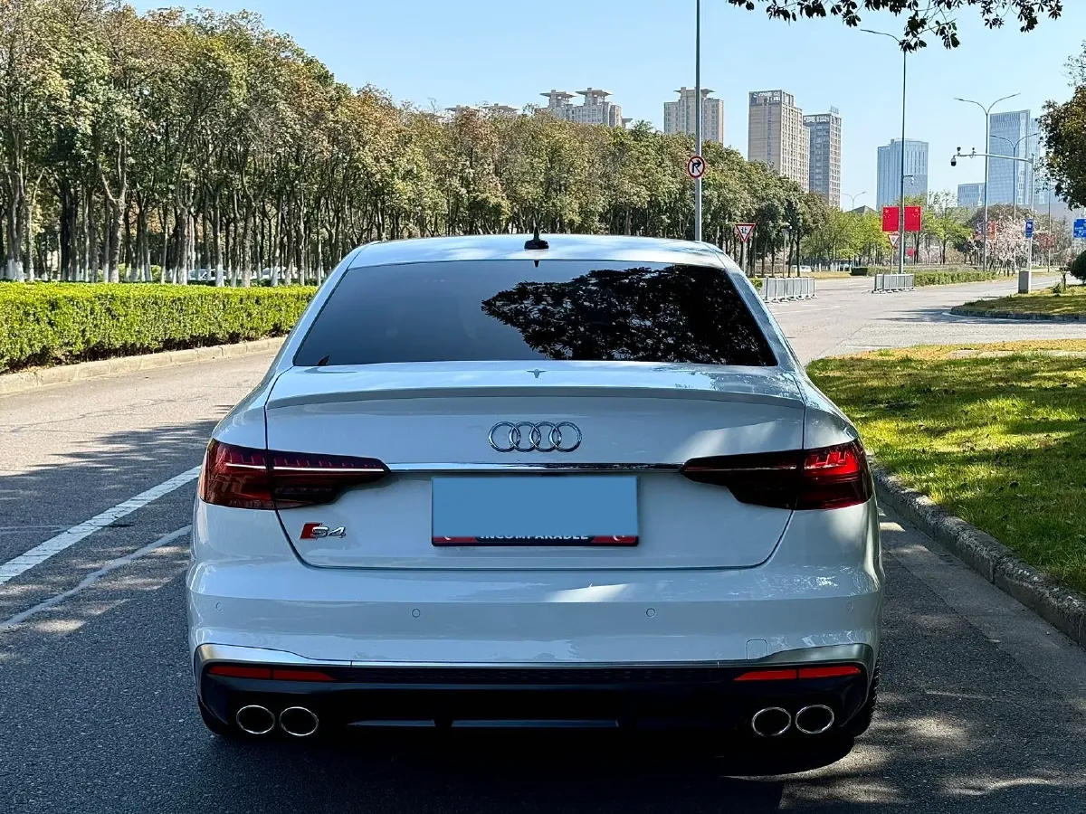2020 Audi S4 3.0T 354HP V6 8AT,autocango,china used car exporter,china ev exporter,chinese used car exporter,chinese used ev exporter