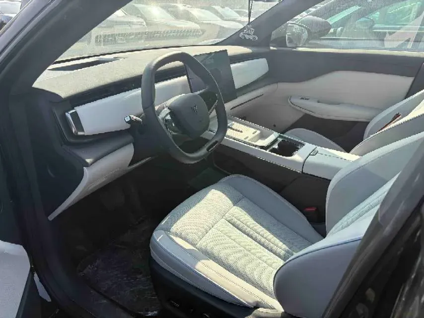 2024 Voyah ZhiYin BEV 79KWH,autocango,china used car exporter,china ev exporter,chinese used car exporter,chinese used ev exporter