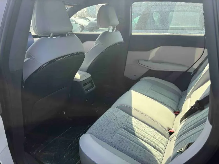 2024 Voyah ZhiYin BEV 79KWH,autocango,china used car exporter,china ev exporter,chinese used car exporter,chinese used ev exporter