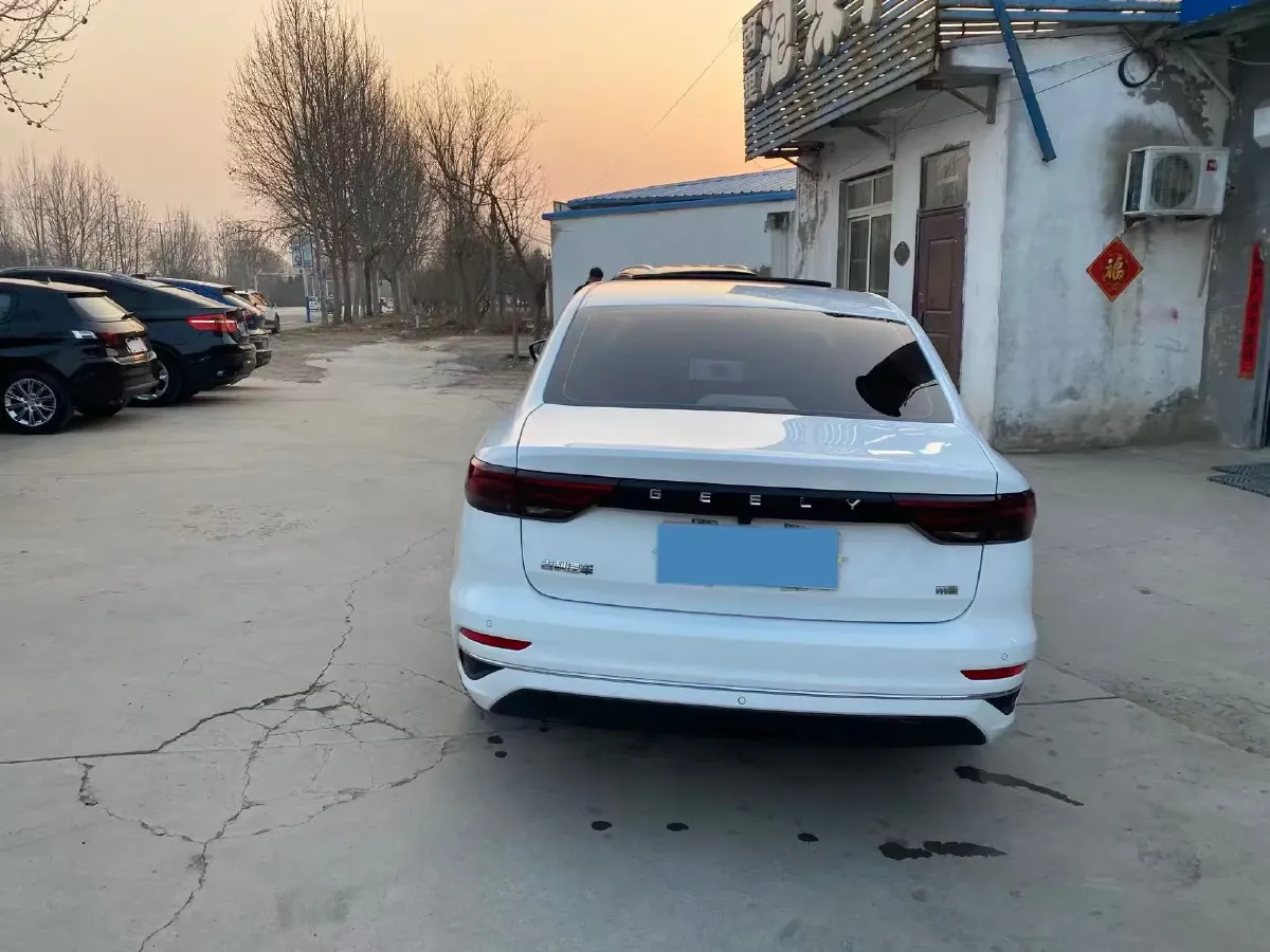 2023 Geely Emgrand 1.5L 127HP L4 5MT,autocango,china used car exporter,china ev exporter,chinese used car exporter,chinese used ev exporter