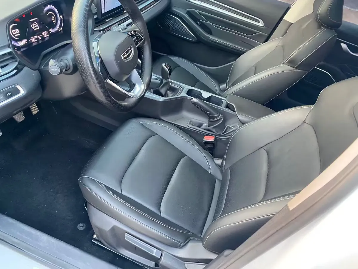 2023 Geely Emgrand 1.5L 127HP L4 5MT,autocango,china used car exporter,china ev exporter,chinese used car exporter,chinese used ev exporter