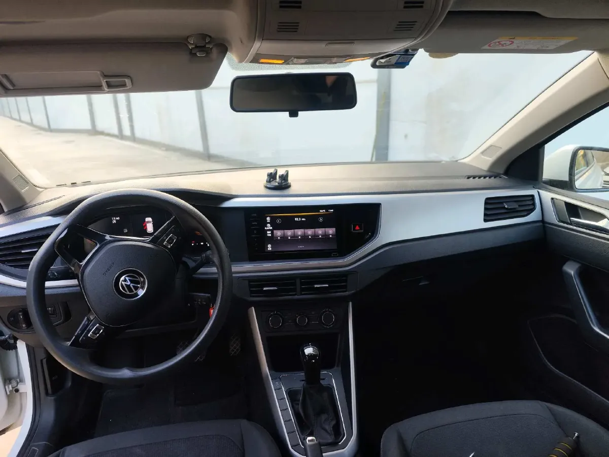 2023 Volkswagen Polo 1.5L 113HP L4 6AT,autocango,china used car exporter,china ev exporter,chinese used car exporter,chinese used ev exporter