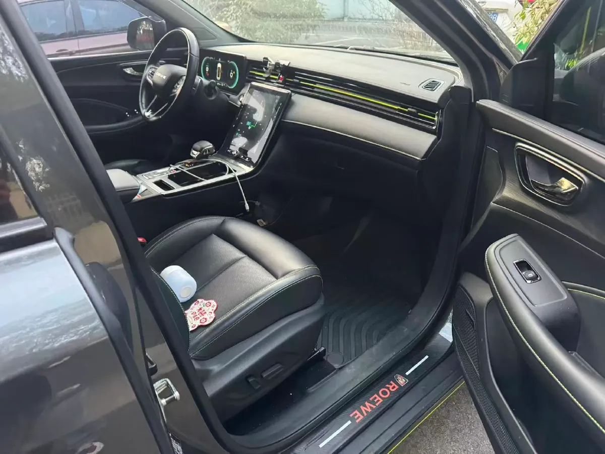 2021 Roewe RX5 1.5T 169HP L4 AMT PHEV 11.1KWH,autocango,china used car exporter,china ev exporter,chinese used car exporter,chinese used ev exporter