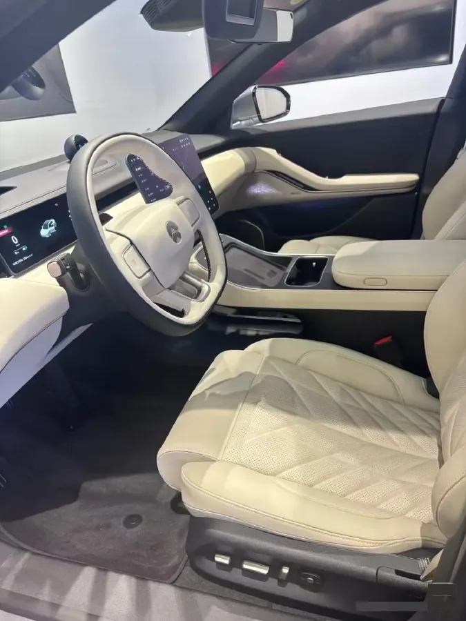 2024 NIO ET5 BEV 75KWH,autocango,china used car exporter,china ev exporter,chinese used car exporter,chinese used ev exporter