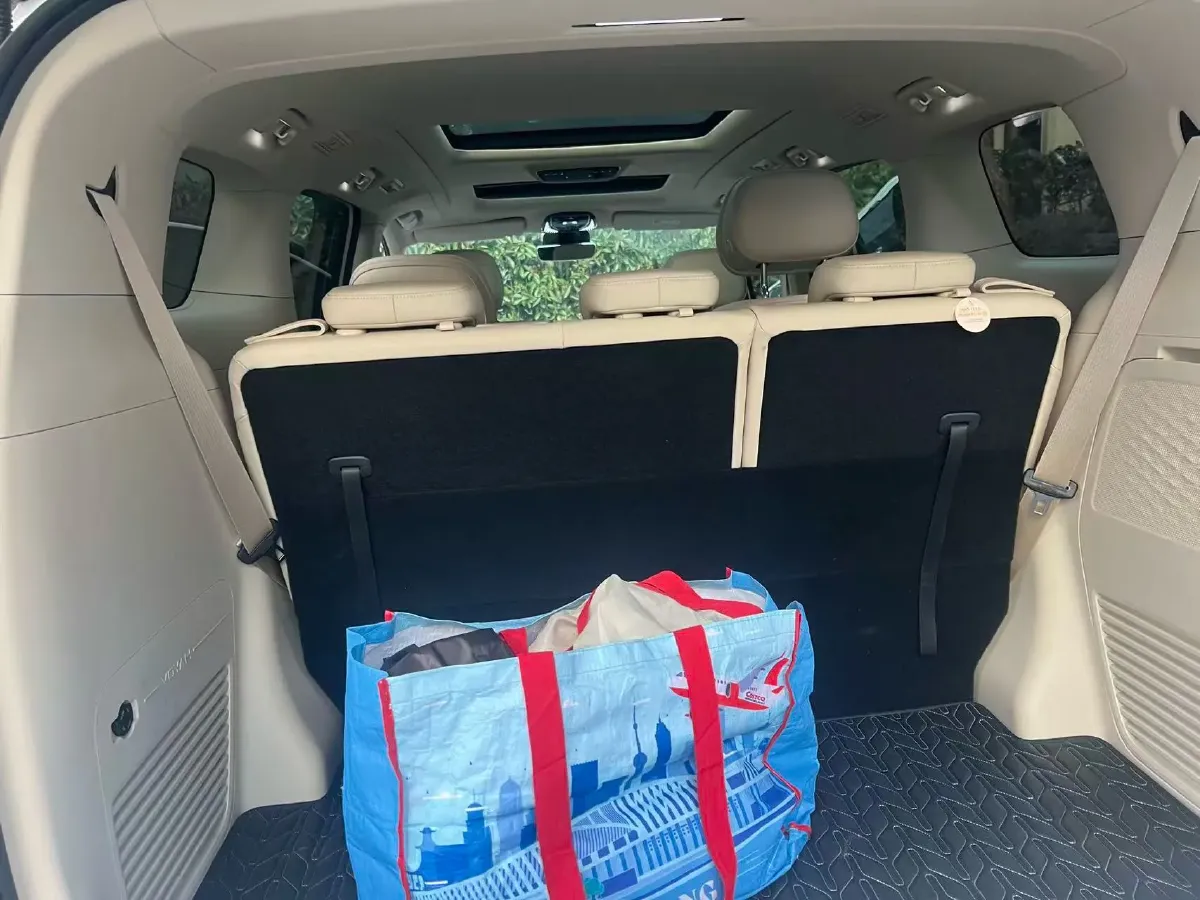 2022 Voyah Dream BEV 82KWH,autocango,china used car exporter,china ev exporter,chinese used car exporter,chinese used ev exporter