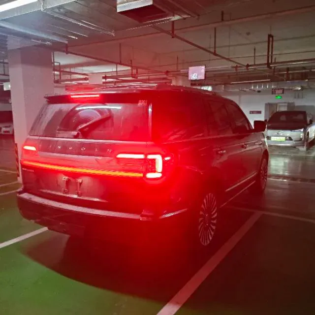 2019 Lincoln Navigator 3.5T 388HP V6 10AT,autocango,china used car exporter,china ev exporter,chinese used car exporter,chinese used ev exporter