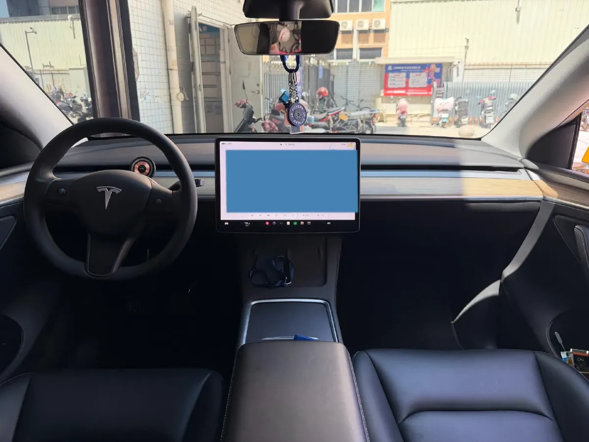 2022 Tesla Model Y BEV 60KWH,autocango,china used car exporter,china ev exporter,chinese used car exporter,chinese used ev exporter