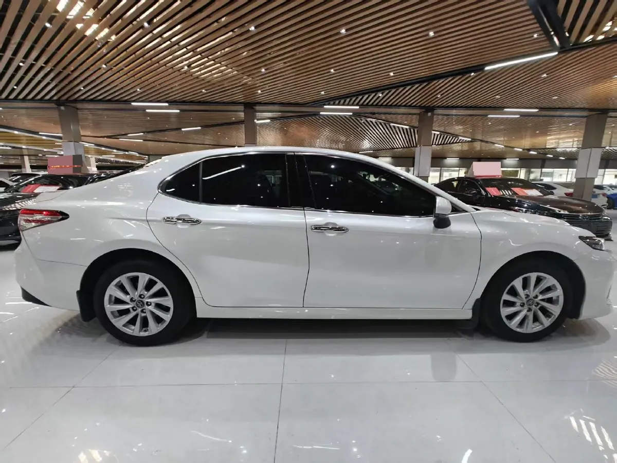 2021 Toyota Camry 2.0L 178HP L4 CVT,autocango,china used car exporter,china ev exporter,chinese used car exporter,chinese used ev exporter