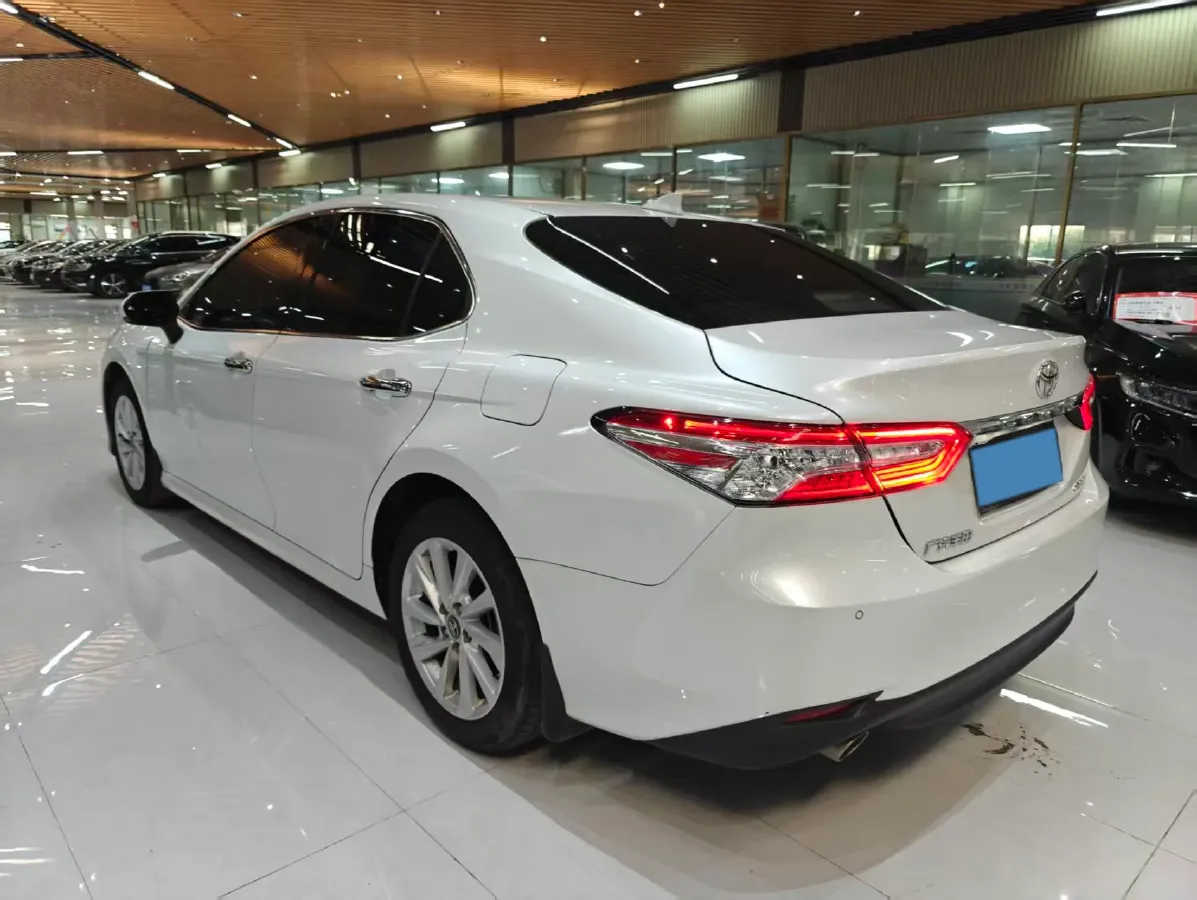 2021 Toyota Camry 2.0L 178HP L4 CVT,autocango,china used car exporter,china ev exporter,chinese used car exporter,chinese used ev exporter
