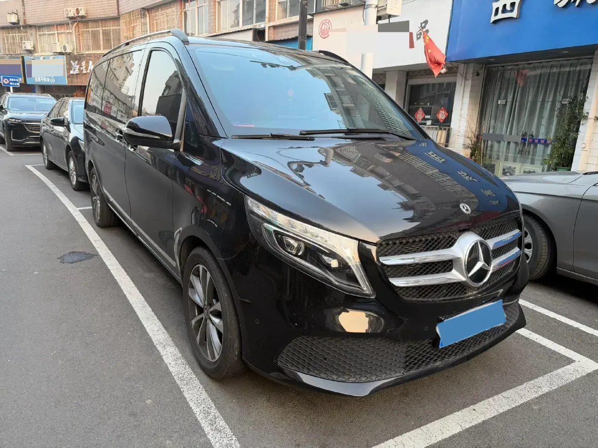 2021 Mercedes-Benz V Class 2.0T 211HP L4 9AT,autocango,china used car exporter,china ev exporter,chinese used car exporter,chinese used ev exporter