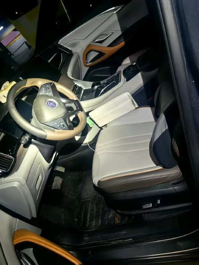 2022 Geely JiaJi 1.5T 177HP L3 7DCT PHEV 15.5KWH,autocango,china used car exporter,china ev exporter,chinese used car exporter,chinese used ev exporter