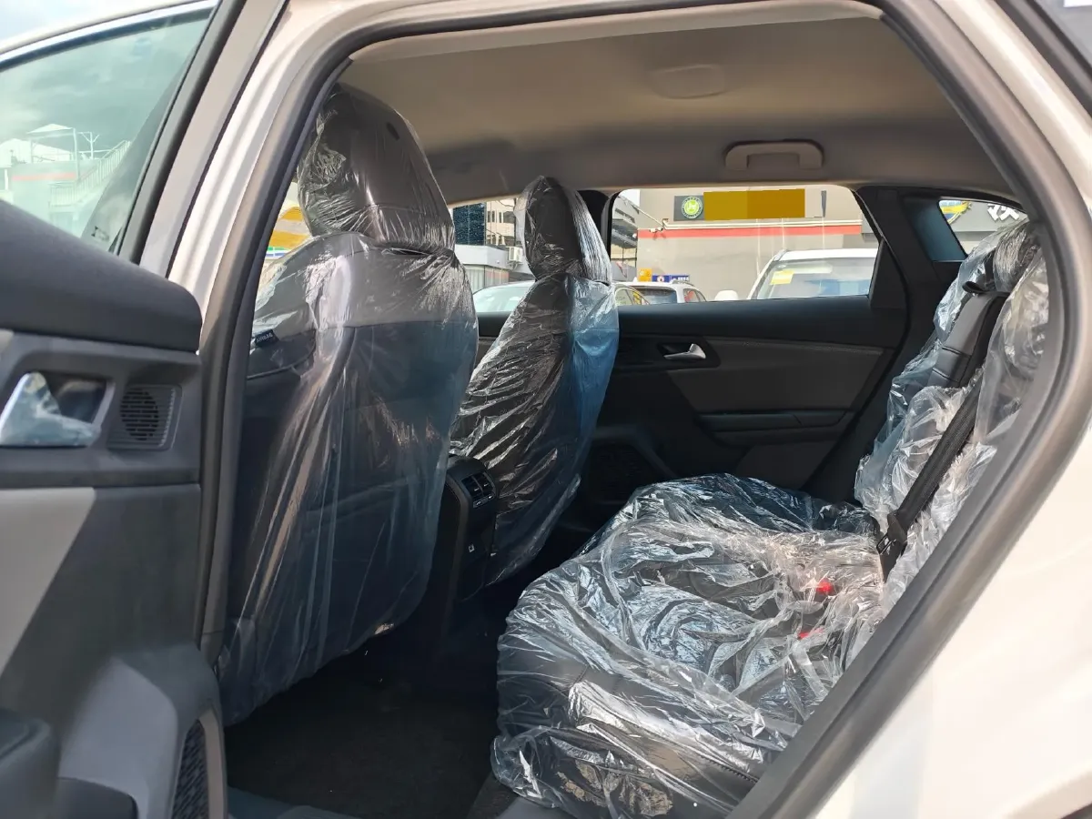 2025 Geely Preface 1.5T 181HP L4 7DCT,autocango,china used car exporter,china ev exporter,chinese used car exporter,chinese used ev exporter