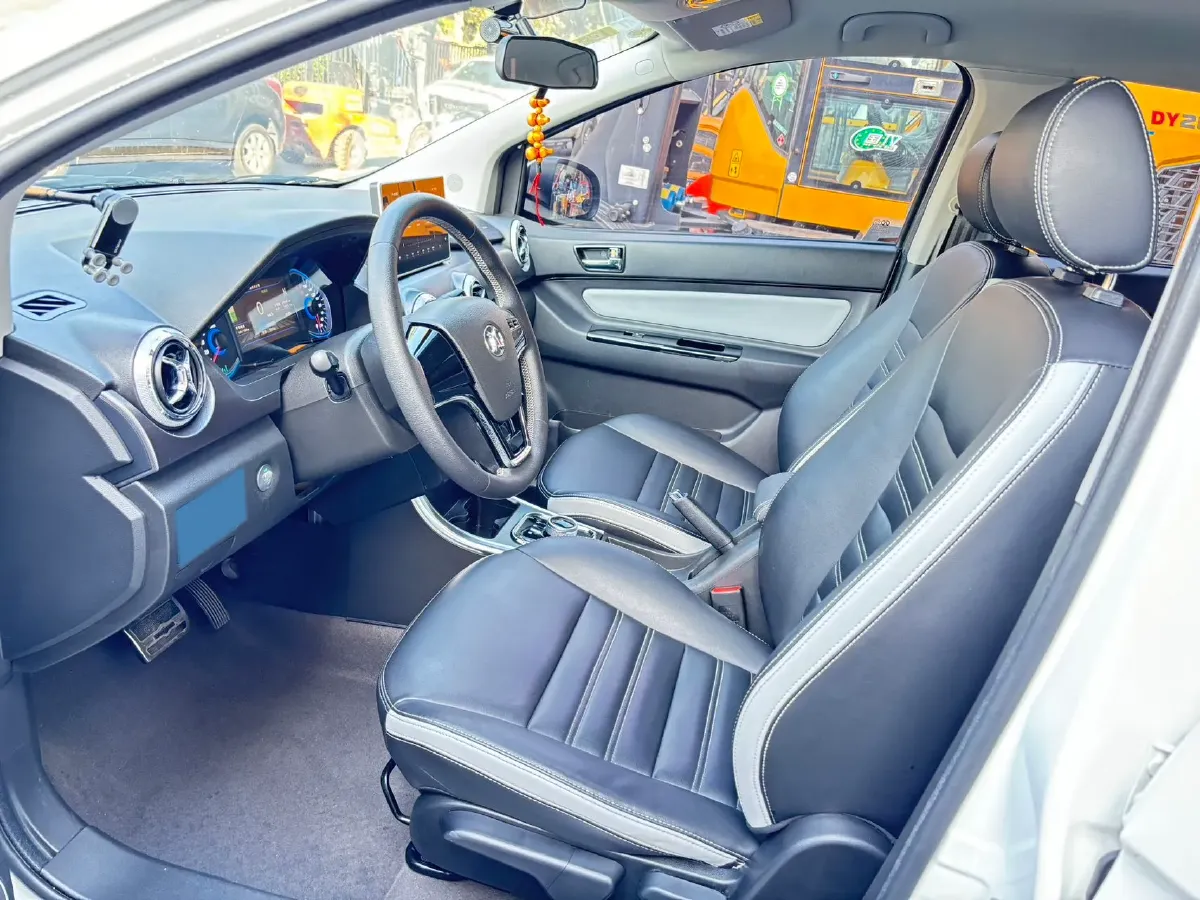 2019 BAIC BJEV EC5 BEV,autocango,china used car exporter,china ev exporter,chinese used car exporter,chinese used ev exporter