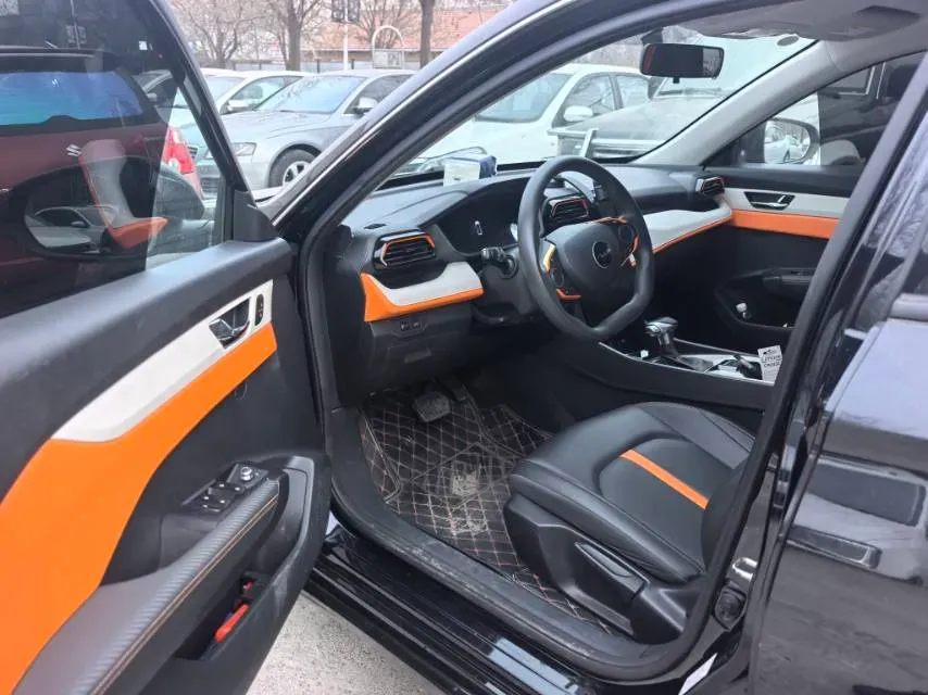 2023 DongFeng Aeolus YiXuan 1.5L 125HP L4 6DCT,autocango,china used car exporter,china ev exporter,chinese used car exporter,chinese used ev exporter