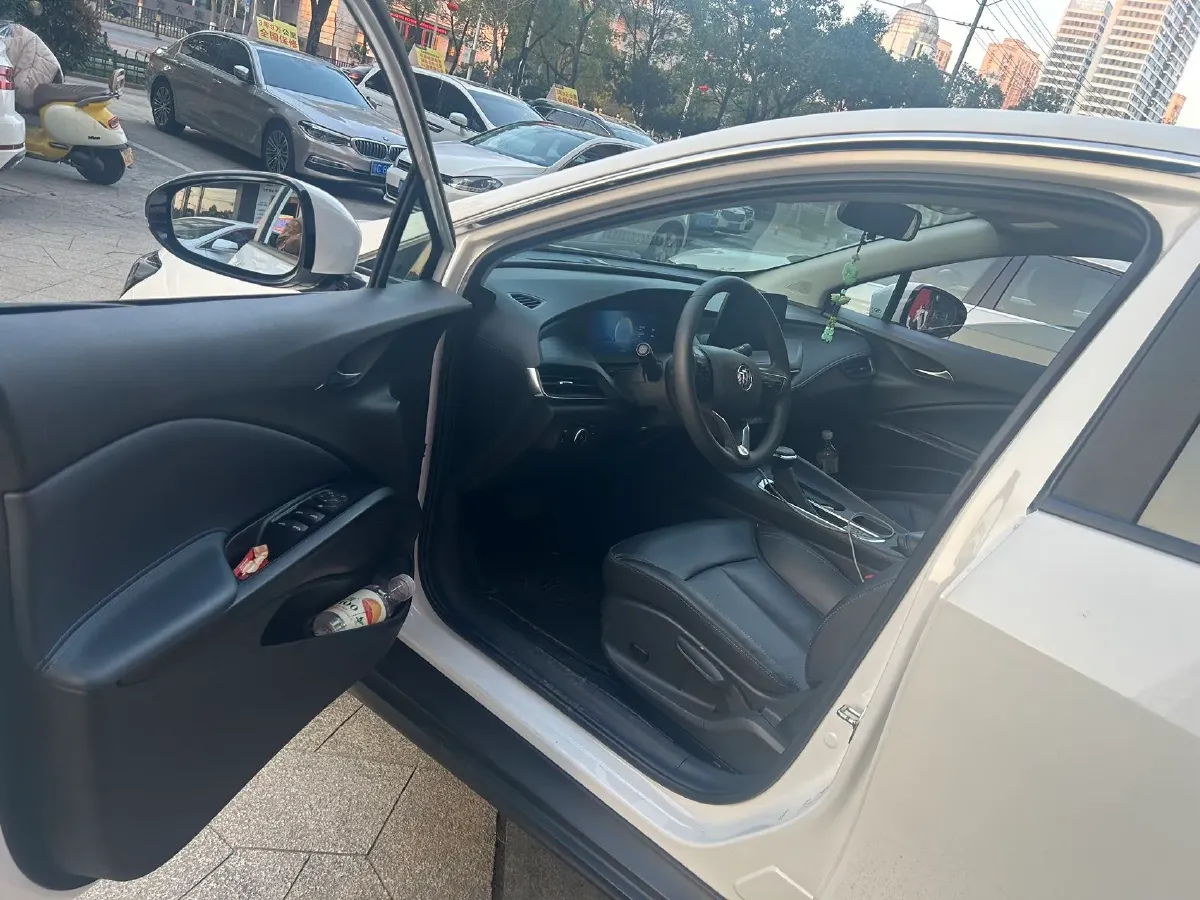 2024 Buick Velite 6 BEV 50.3KWH,autocango,china used car exporter,china ev exporter,chinese used car exporter,chinese used ev exporter