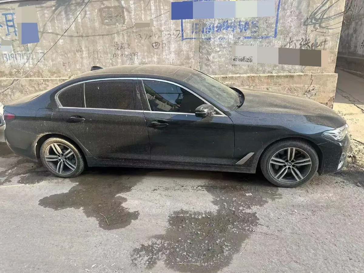 2022 BMW 5 Series 2.0T 252HP L4 8AT,autocango,china used car exporter,china ev exporter,chinese used car exporter,chinese used ev exporter