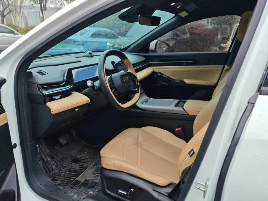 2023 Geely Galaxy L6 1.5T 163HP L4 3DHT PHEV,autocango,china used car exporter,china ev exporter,chinese used car exporter,chinese used ev exporter