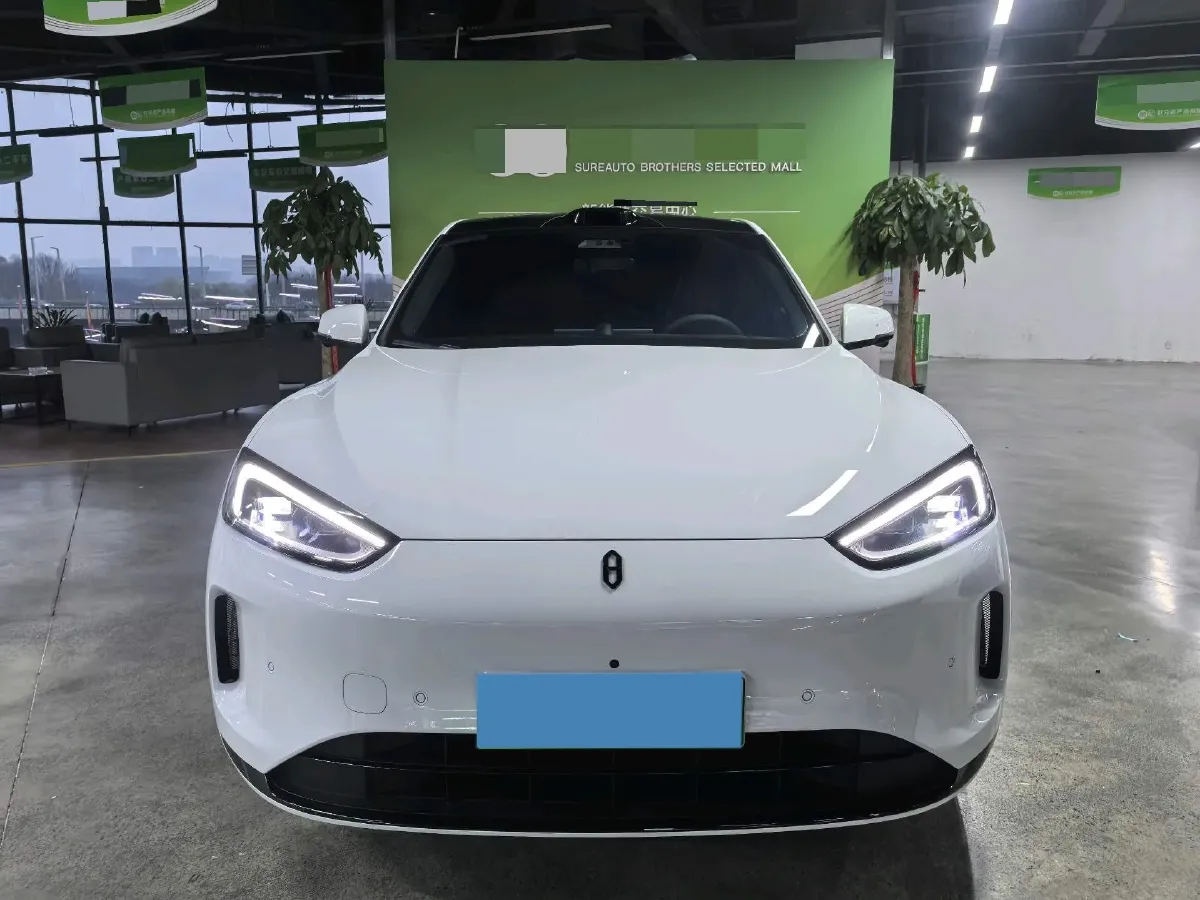 2025 AITO AITO M5 1.5T 152HP L4 REEV 42KWH,autocango,china used car exporter,china ev exporter,chinese used car exporter,chinese used ev exporter
