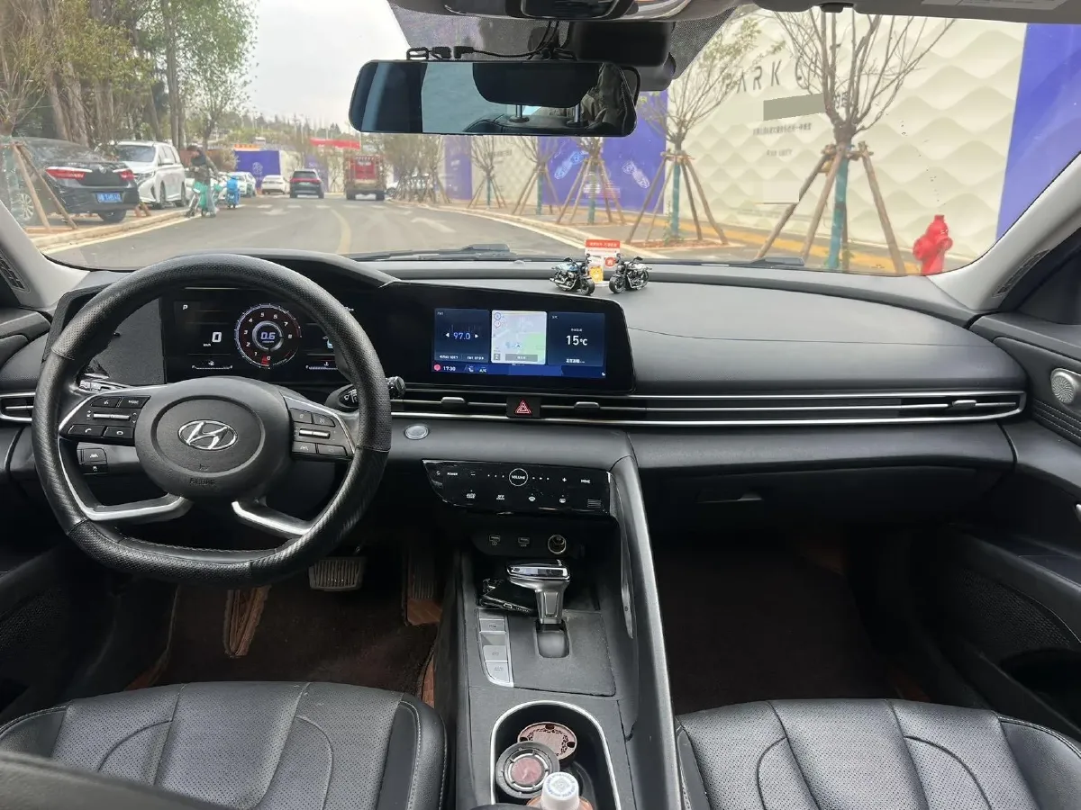 2021 Hyundai Elantra 1.5L 115HP L4 CVT,autocango,china used car exporter,china ev exporter,chinese used car exporter,chinese used ev exporter