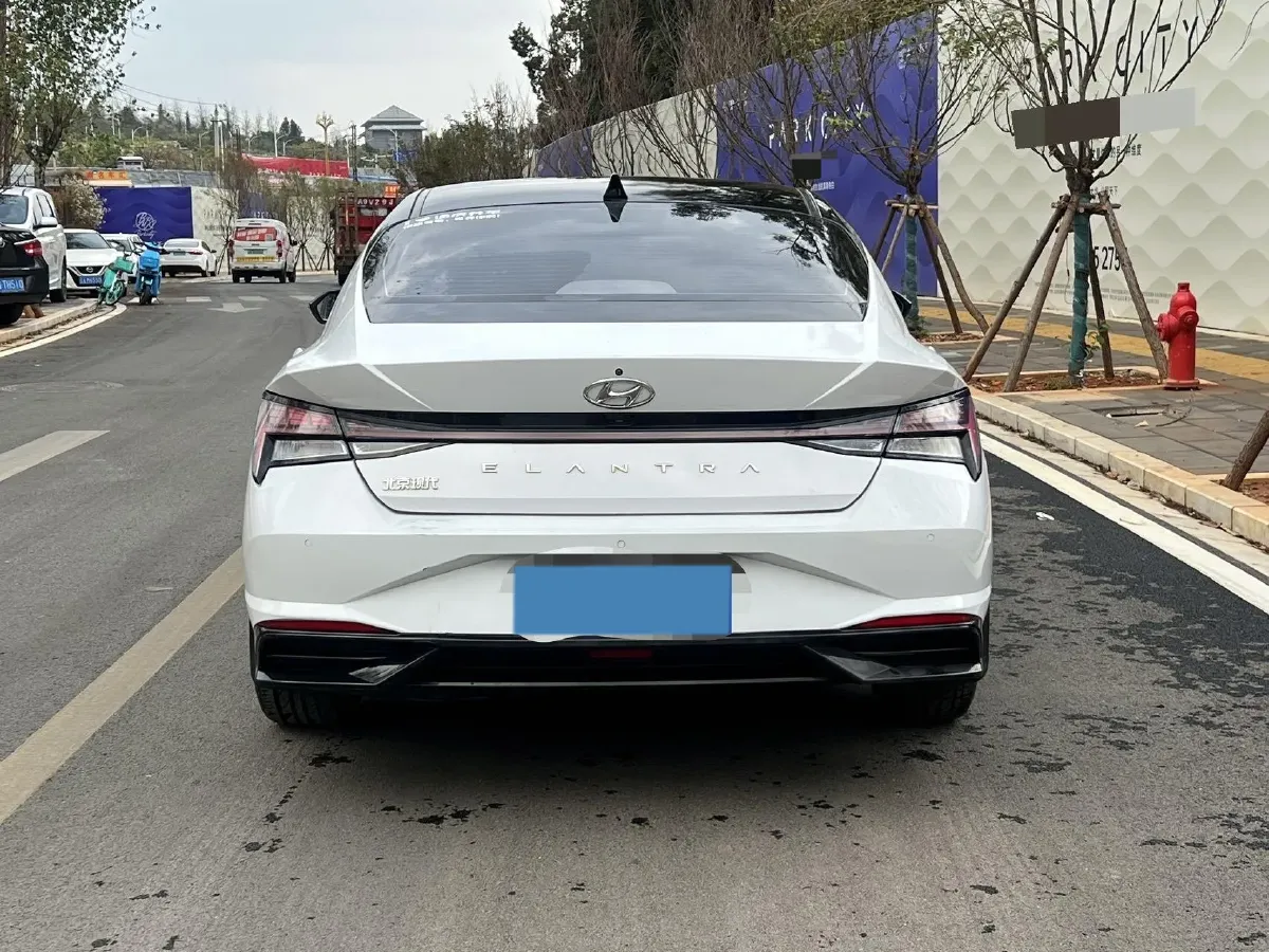 2021 Hyundai Elantra 1.5L 115HP L4 CVT,autocango,china used car exporter,china ev exporter,chinese used car exporter,chinese used ev exporter