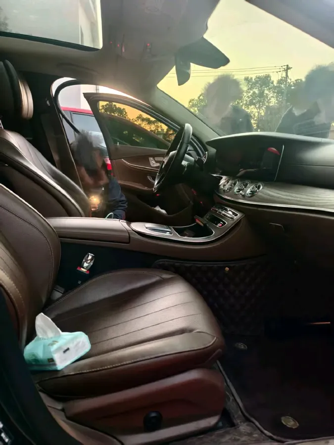 2023 Mercedes-Benz E Class 2.0T 258HP L4 9AT,autocango,china used car exporter,china ev exporter,chinese used car exporter,chinese used ev exporter