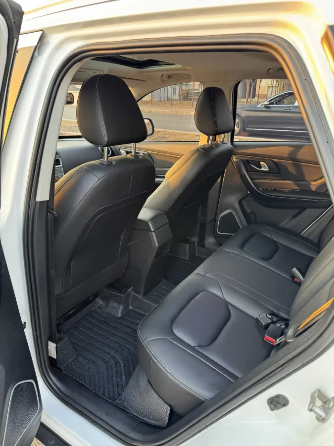 2019 Bestune X40 1.6L 114HP L4 6AT,autocango,china used car exporter,china ev exporter,chinese used car exporter,chinese used ev exporter