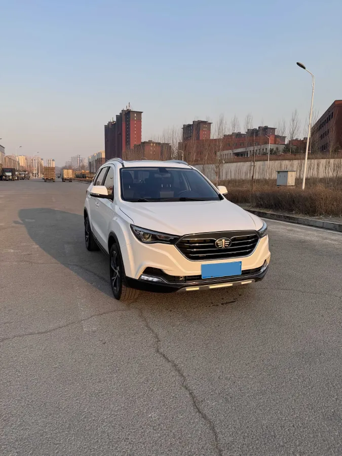 2019 Bestune X40 1.6L 114HP L4 6AT,autocango,china used car exporter,china ev exporter,chinese used car exporter,chinese used ev exporter