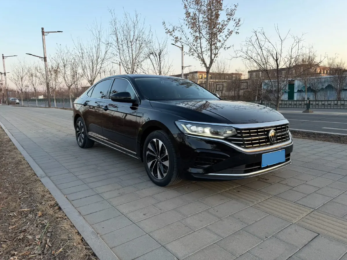 2023 Volkswagen Passat 1.4T 150HP L4 7DCT,autocango,china used car exporter,china ev exporter,chinese used car exporter,chinese used ev exporter