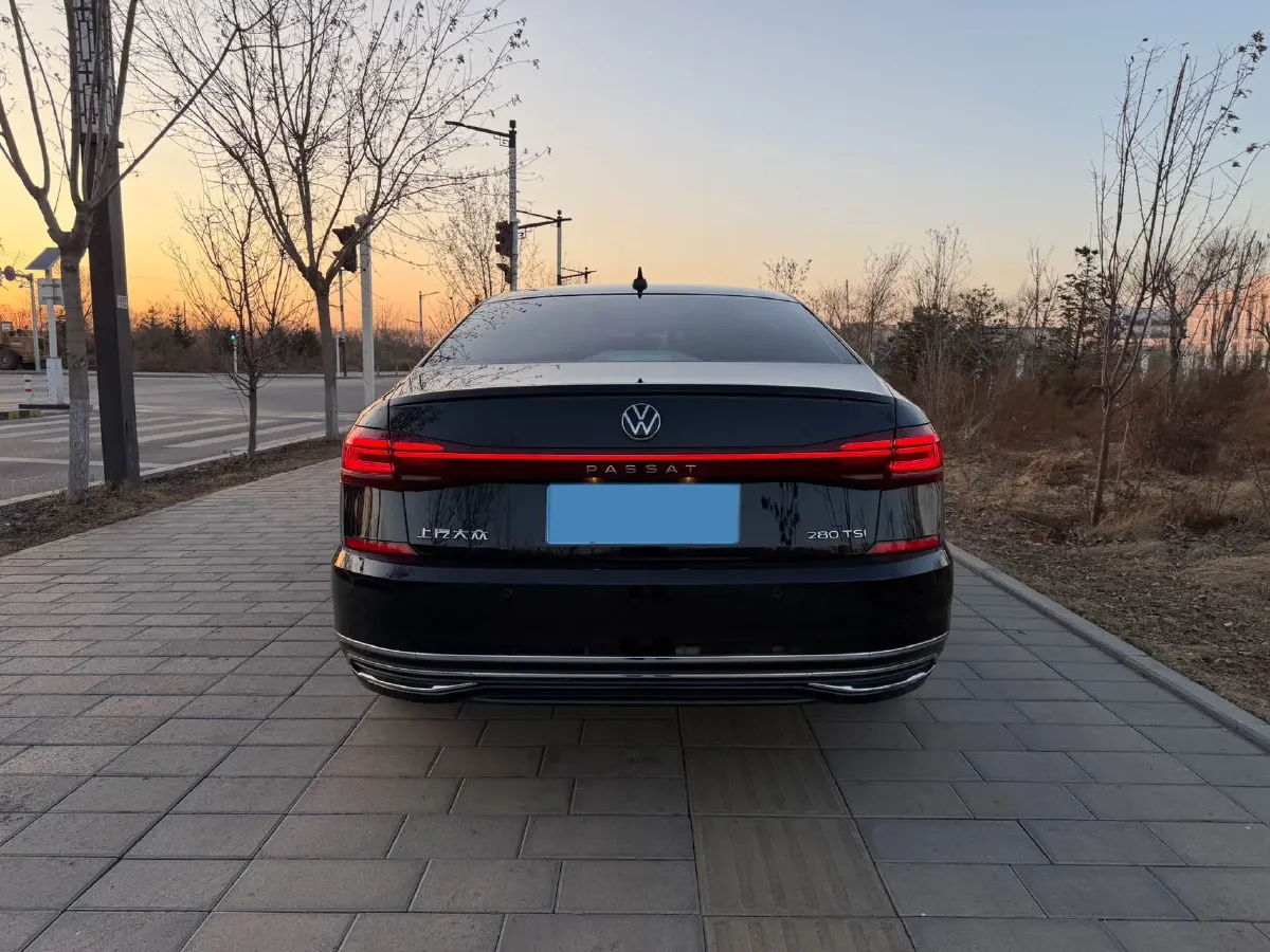 2023 Volkswagen Passat 1.4T 150HP L4 7DCT,autocango,china used car exporter,china ev exporter,chinese used car exporter,chinese used ev exporter