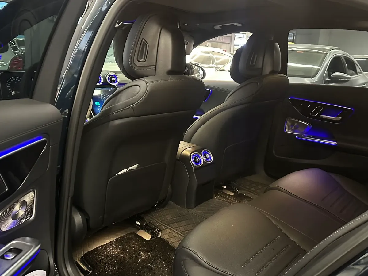 2026 Mercedes-Benz C Class 2.0T 204HP L4 9AT,autocango,china used car exporter,china ev exporter,chinese used car exporter,chinese used ev exporter