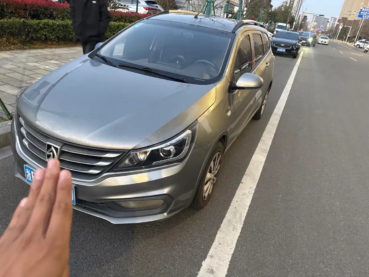 2019 JinBei XinYuan T32S 1.5L 102HP L4 5MT,autocango,china used car exporter,china ev exporter,chinese used car exporter,chinese used ev exporter