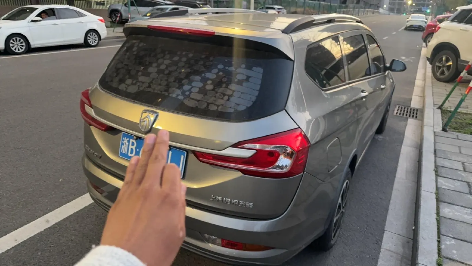 2019 JinBei XinYuan T32S 1.5L 102HP L4 5MT,autocango,china used car exporter,china ev exporter,chinese used car exporter,chinese used ev exporter