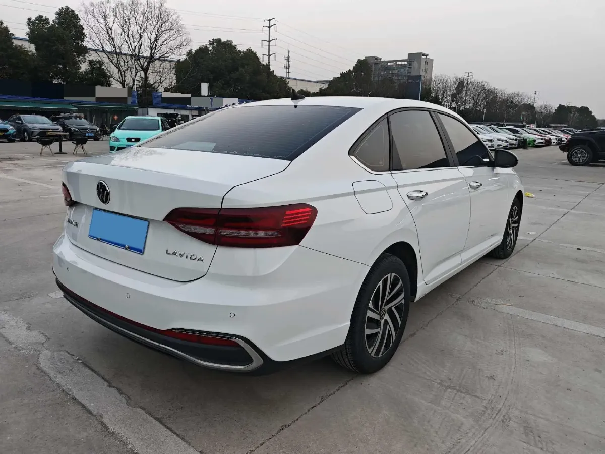 2023 Volkswagen Lavida 1.5L 113HP L4 6AT,autocango,china used car exporter,china ev exporter,chinese used car exporter,chinese used ev exporter