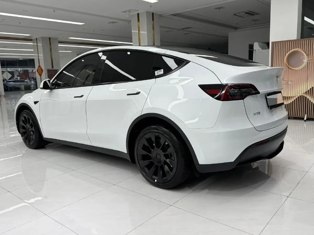 2024 Tesla Model Y BEV 78.4KWH,autocango,china used car exporter,china ev exporter,chinese used car exporter,chinese used ev exporter