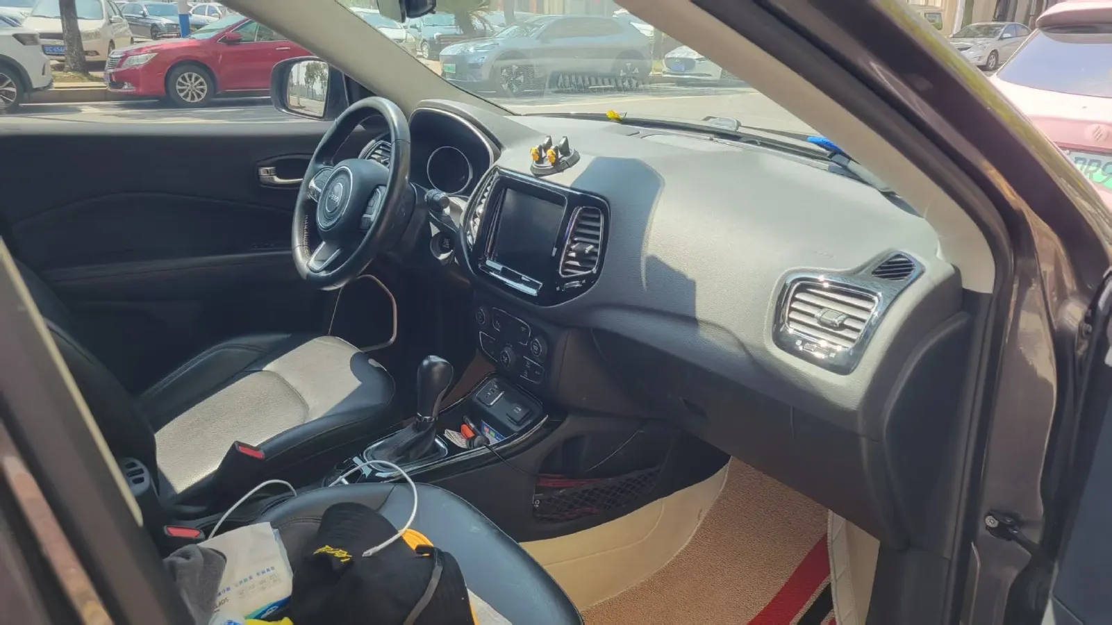 2019 Jeep Compass 1.3T 173HP L4 7DCT,autocango,china used car exporter,china ev exporter,chinese used car exporter,chinese used ev exporter