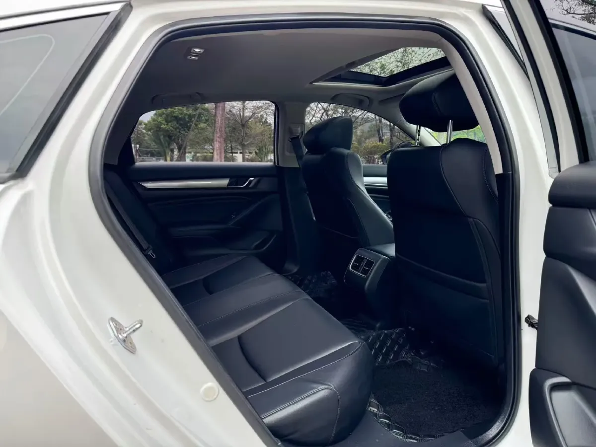 2018 Honda Accord 1.5T 194HP L4 CVT,autocango,china used car exporter,china ev exporter,chinese used car exporter,chinese used ev exporter