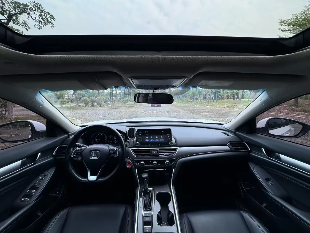 2018 Honda Accord 1.5T 194HP L4 CVT,autocango,china used car exporter,china ev exporter,chinese used car exporter,chinese used ev exporter