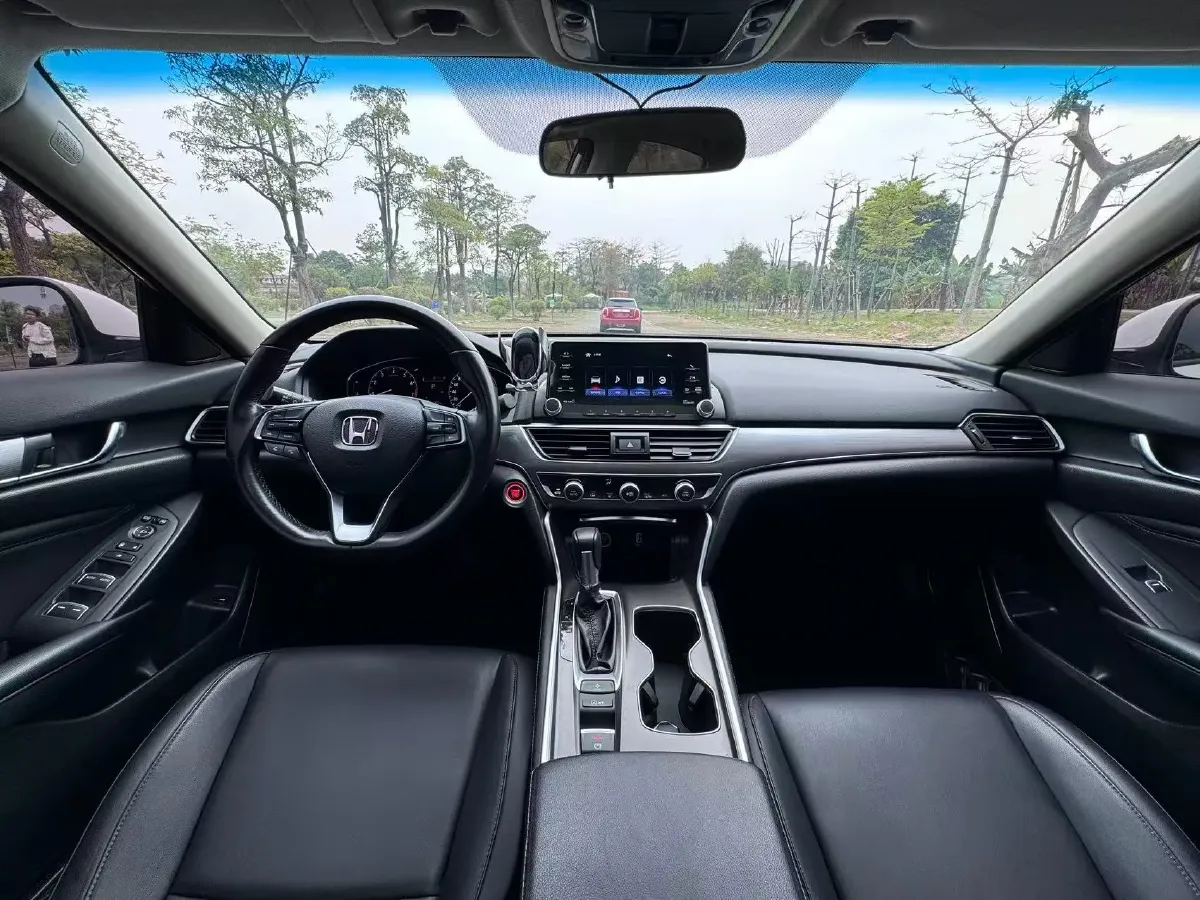 2018 Honda Accord 1.5T 194HP L4 CVT,autocango,china used car exporter,china ev exporter,chinese used car exporter,chinese used ev exporter